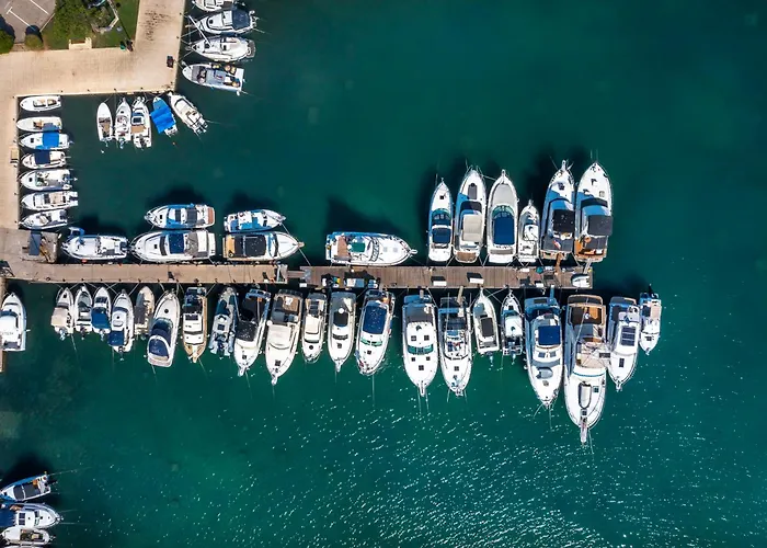 Henrik On The 2 Bedrooms * יזרה